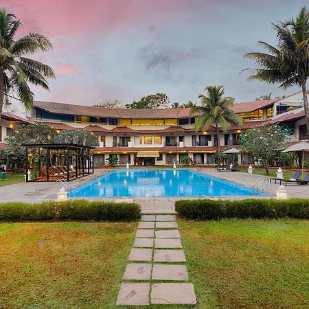 Tropicana Resort & Spa Alibaug アリバグ エクステリア 写真