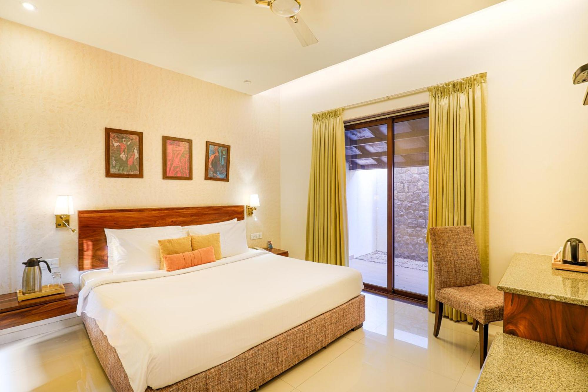 Tropicana Resort & Spa Alibaug アリバグ エクステリア 写真