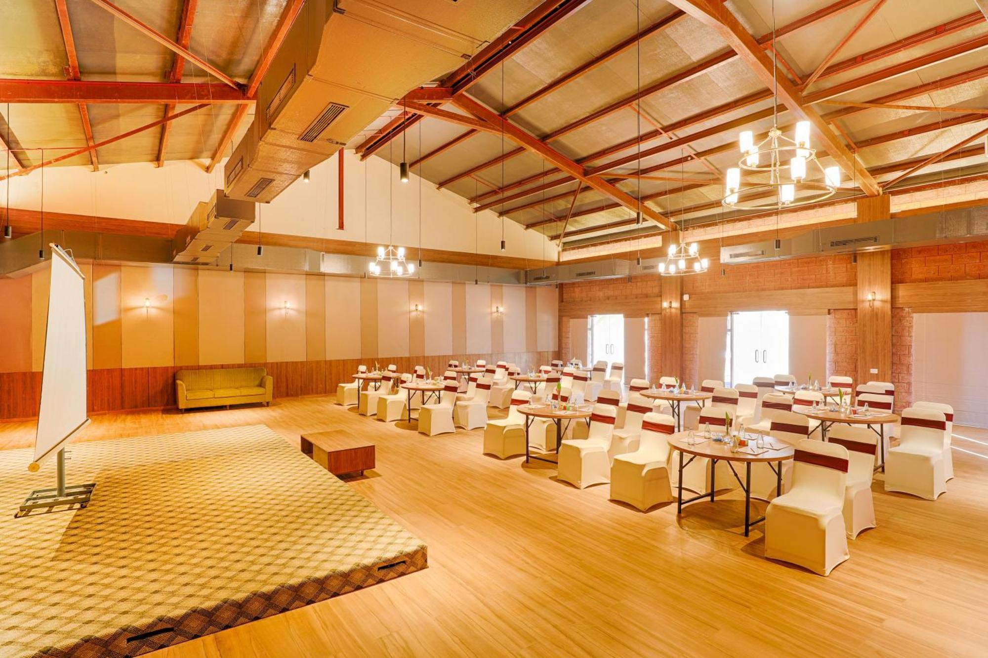 Tropicana Resort & Spa Alibaug アリバグ エクステリア 写真
