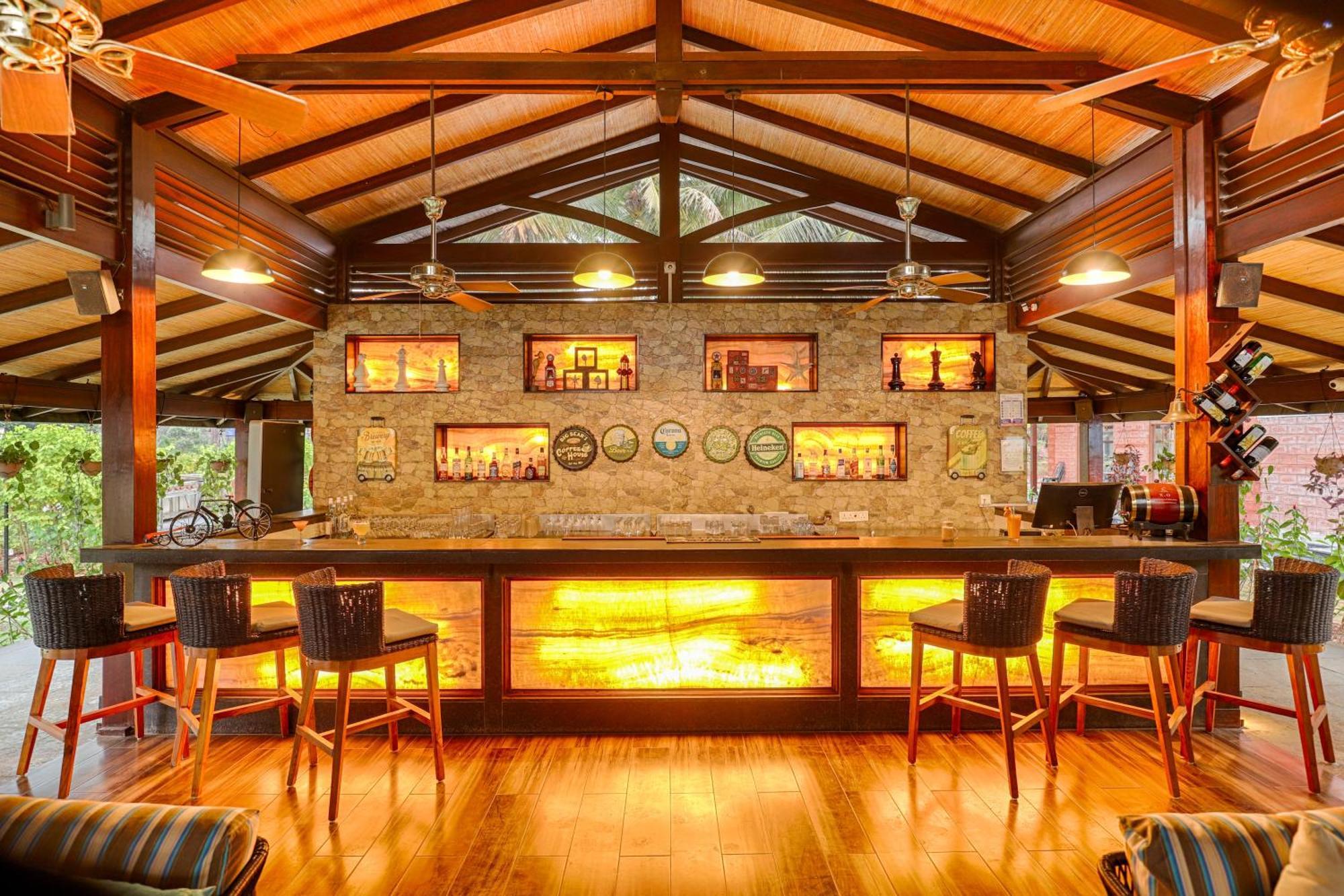 Tropicana Resort & Spa Alibaug アリバグ エクステリア 写真