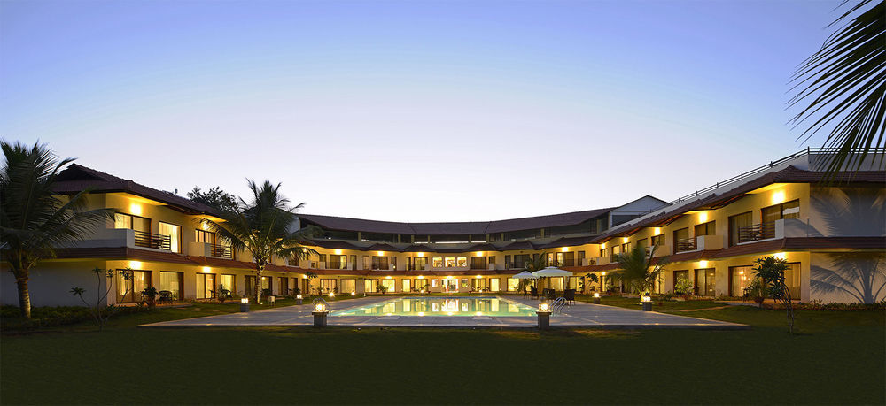 Tropicana Resort & Spa Alibaug アリバグ エクステリア 写真